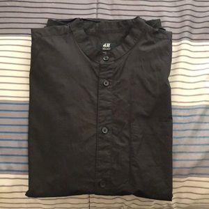 H&M Black mandarin collar long sleeve shirt